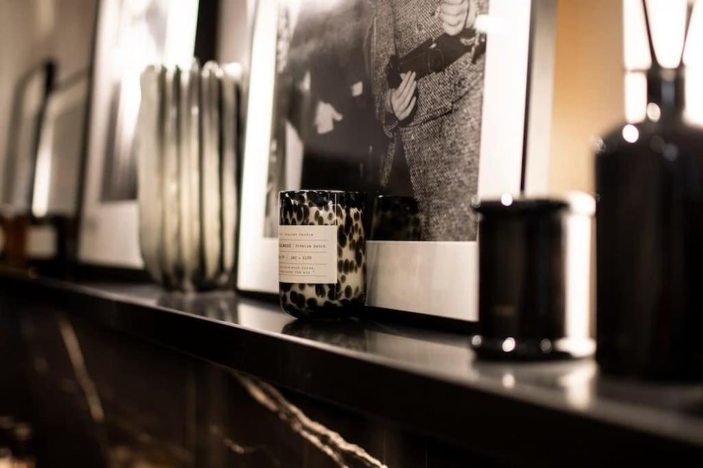 Appartement De Luxe Avenue Montaigne Paris Luaran gambar